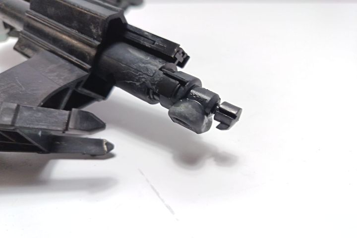 Set spalatoare faruri Ford Focus a 3-a generatie