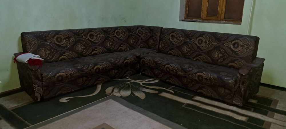 Уголок холати яхши ишлатилмашаг моющие материалы келишлади