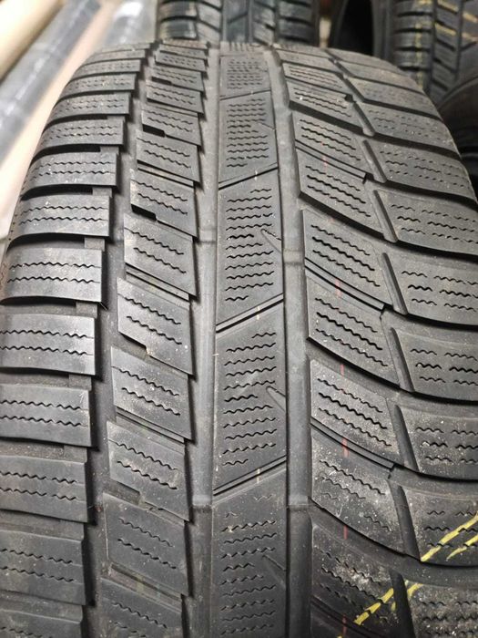 Vând roți complete VW Touareg