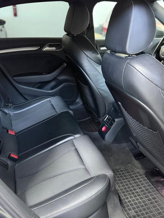 AUDI A3 Limousine