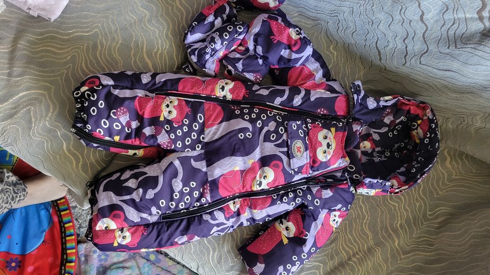 Продам  зимний комбинезон