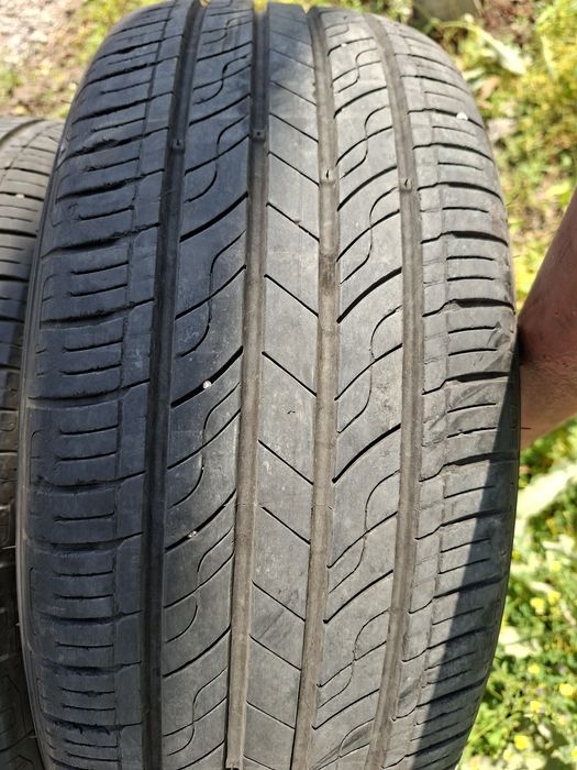 Продам шины. 225/55/17 кумхо
