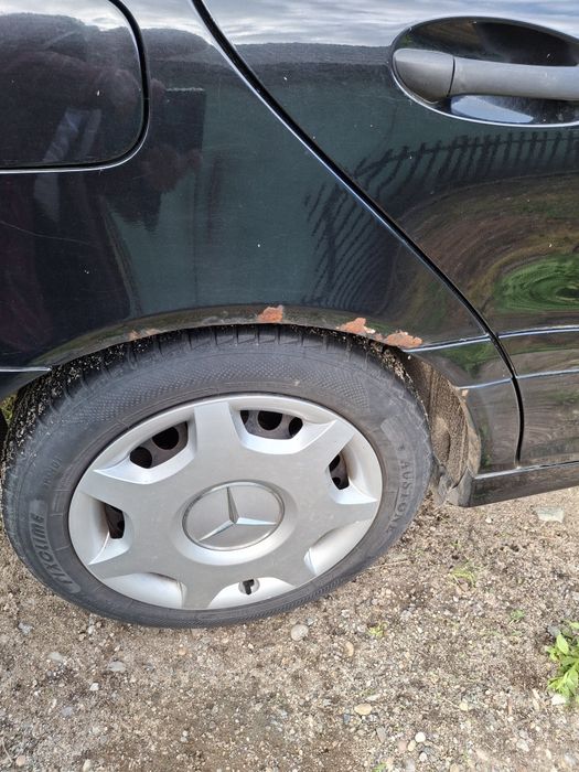 Vand  sau schimb plus diferenta Mercedes C200 CDI combi, 2004 Diesel