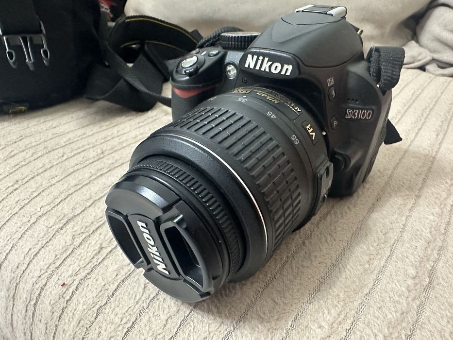 Продам фотоаппарат Nikon d3100