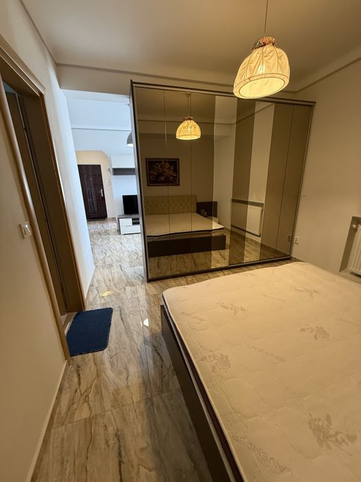 Inchiriez apartament cu o camera centru