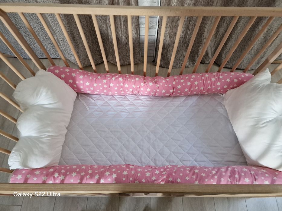 Pătuț Ikea de lemn