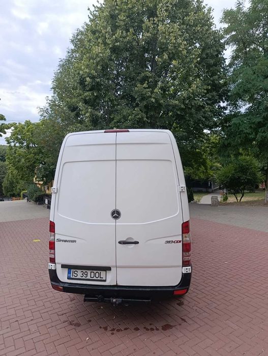 Mercedes-Benz Sprinter 2.2 CDI (2010) –Foarte ingrijit