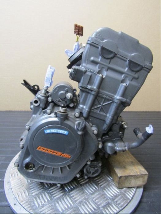 Dezmembrare motor KTM DUKE/RC 125