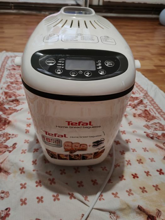 Mașina de făcut pâine și baghete Tefal Home Bread&Baguette