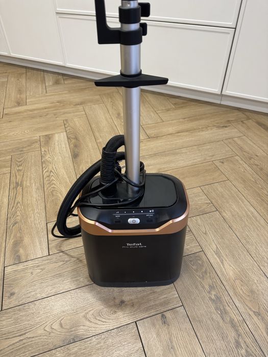 Продам вертикальный отпариватель