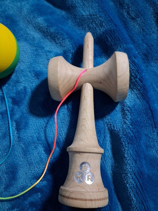 Kendama Bull romania