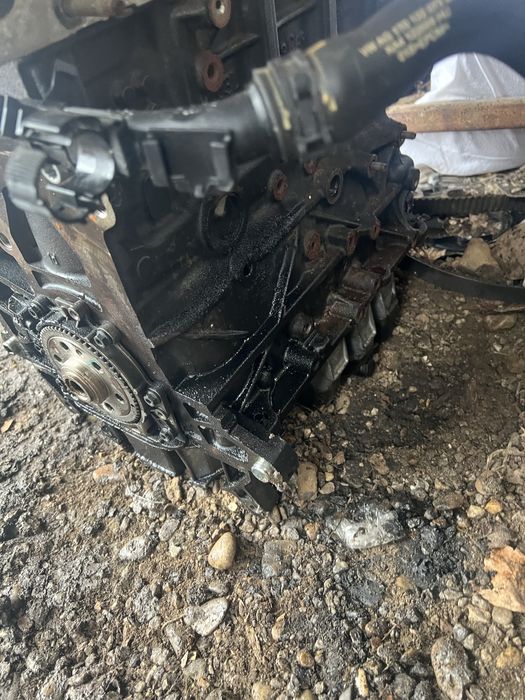 2.0 tdi CR 140 hp 2014 гол двигател