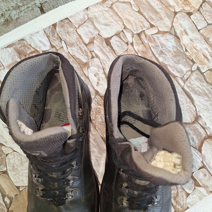 Bocanci de lucru cu bombeu Solld Gear talpa vibram nr 43