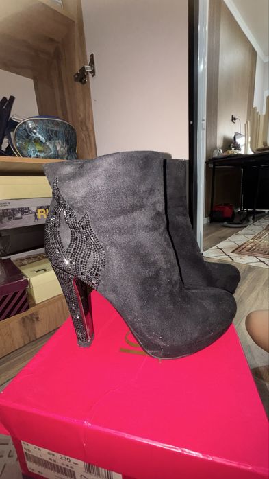 Срочна продаю обуви.