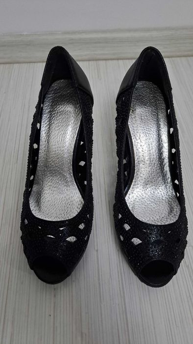 Pantofi damă marimea 36