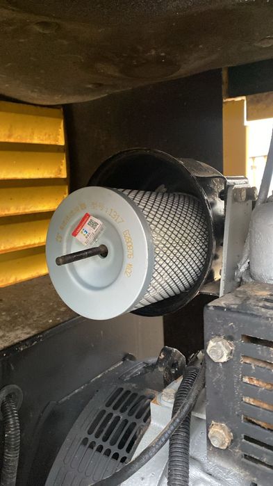 Продам генератор Aksa APD20