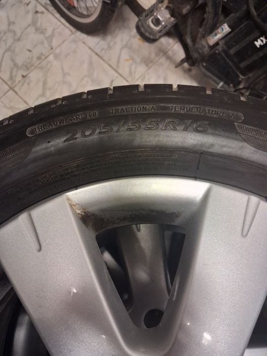 Set roti jante aliaj VW 205 /55 /16 marca Dunlop 2024
