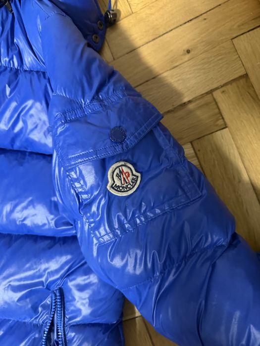 Продавам moncler