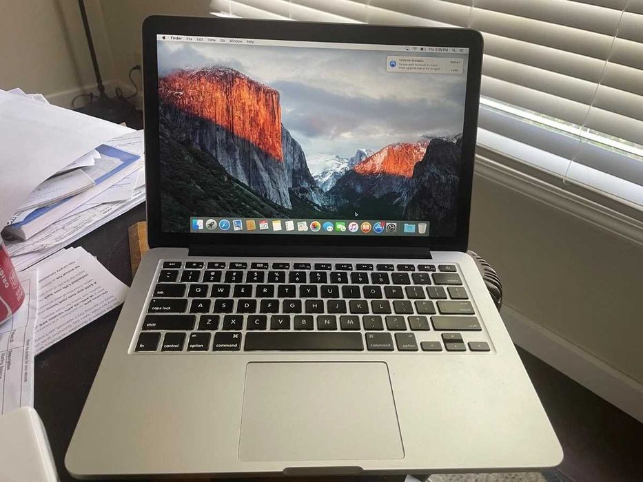 MacBook Pro 15" late 2015 : i7 256/16