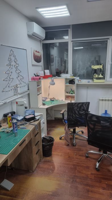 Продаются столы.