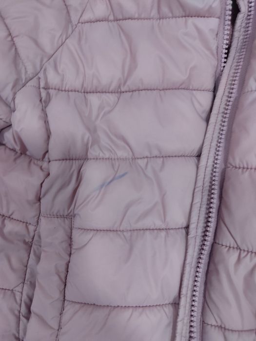 Подарявам яке за момиче