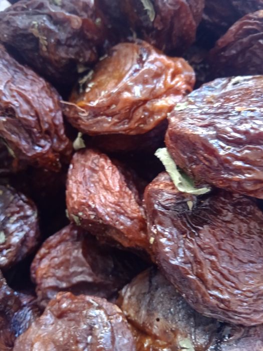 Абрикосы сушонные ,курага 35000сум 1кг,   куритилган урик меваси