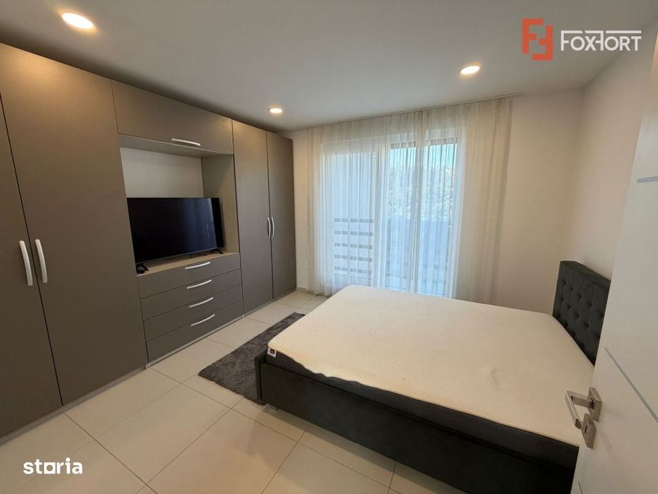 Apartament cu 4 camere dispus pe 3 niveluri - zona Giroc