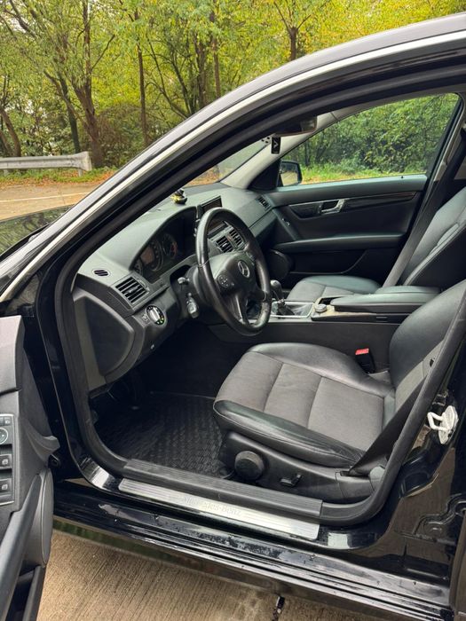 Vand Mercedes Benz C220