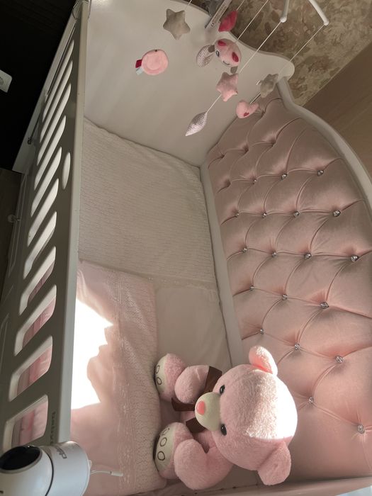 Бебешко легло/кошара/ тапицирано