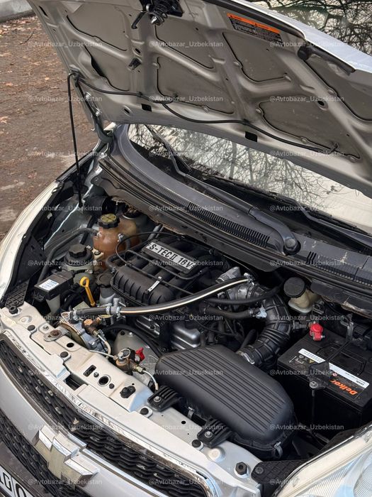 •Spark 2010 1.0 MT•