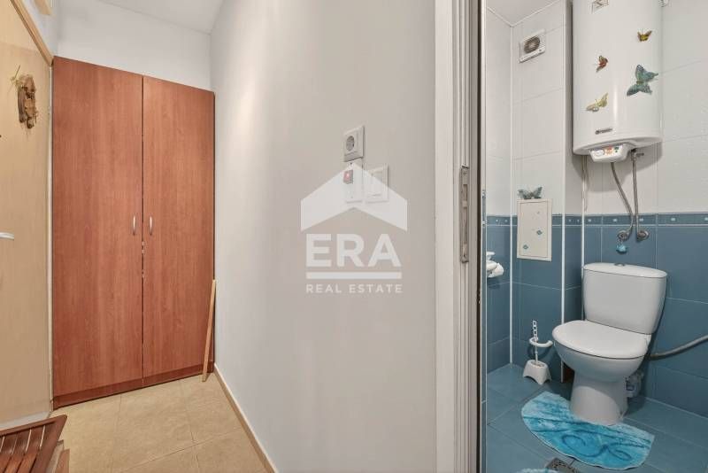 Продава се Двустаен апартамент в Варна, Цветен квартал - 37 кв.м за 2430 €/кв.м - Снимка #9