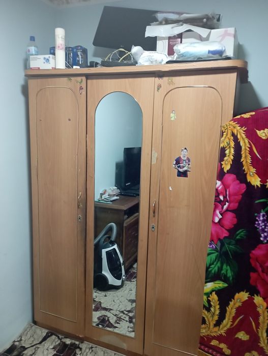 2-Хонали Ховли сотилади срочно