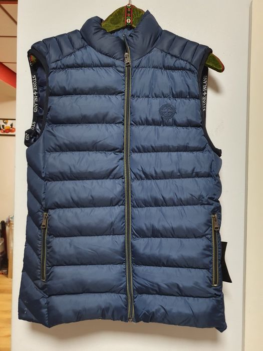 Stone Island, Canada Goose жилетки.
