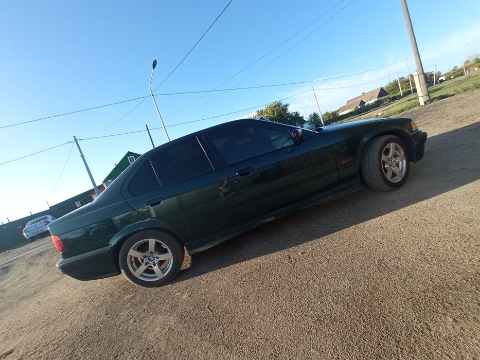Продам BMW e36 318