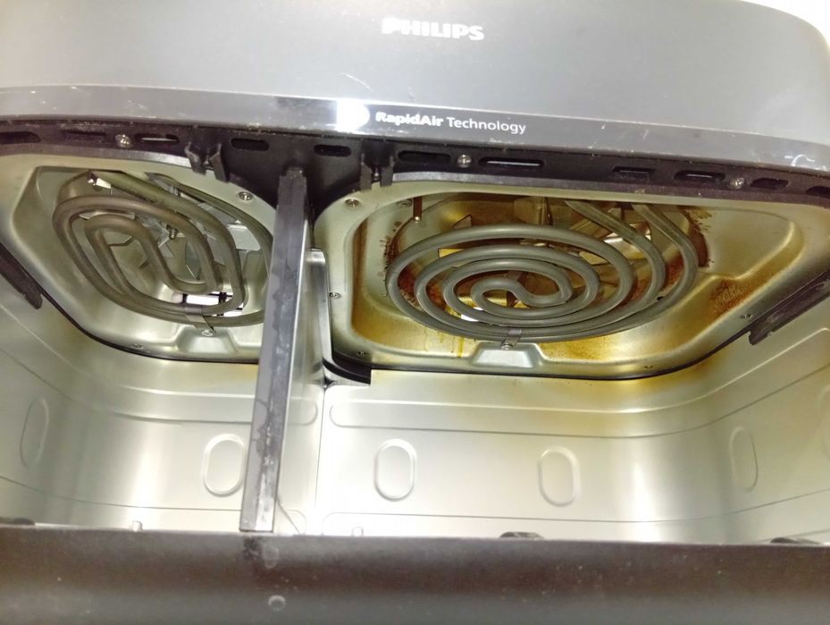 Фритюрник с горещ въздух Philips Airfryer Dual Basket 3000 Series с две отделни кошници и общ капацитет 9L.
