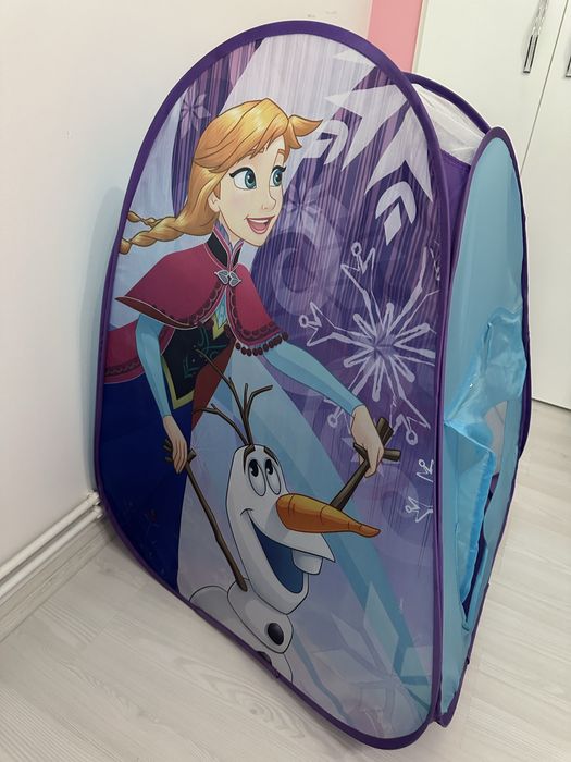 Set Frozen ( cort si mini piscina)