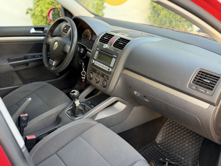 Volkswagen Golf 5 1.4 MPI 80cp 2008 173000 km