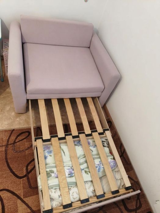 Срочно продам  диван