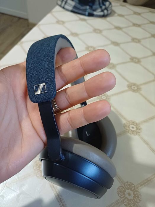 Casti Over the Ear Sennheiser Momentum 4, Bluetooth, ANC, Denim