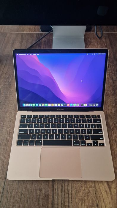 MacBook Air 13” 2020 Rose Gold, Retina, 8GB RAM, Intel i3