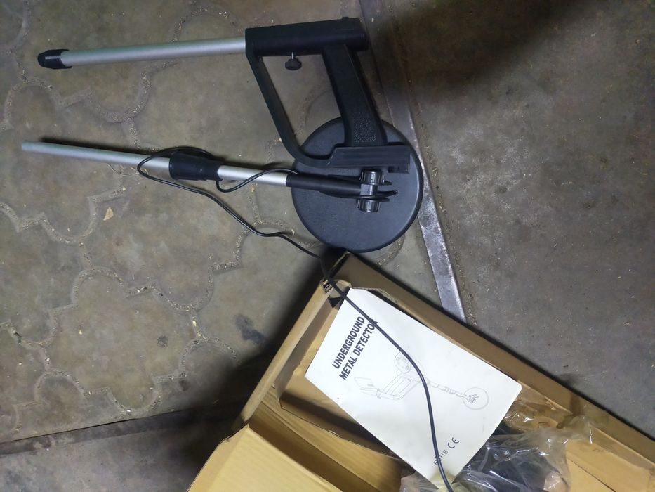 Продам металлоискатель