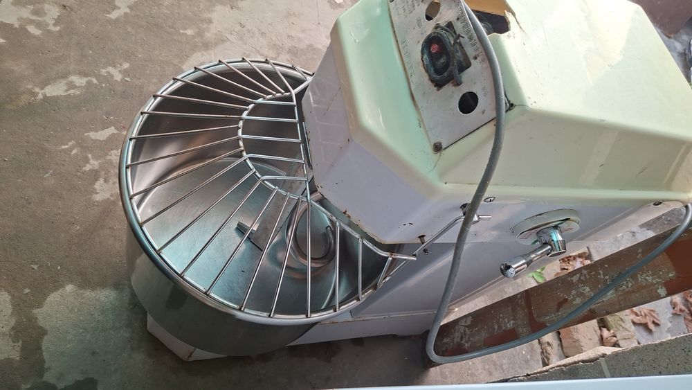 Testo mishalka 25 kg un qoradi