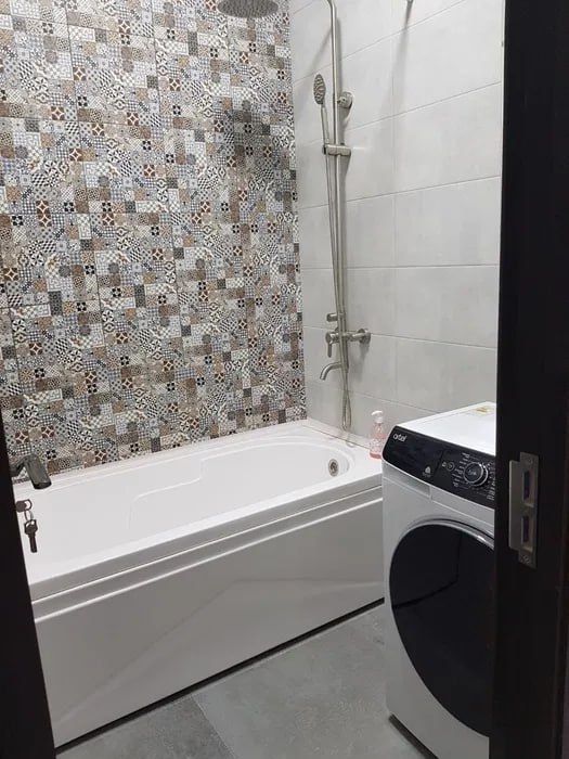 Сдаю 2-х ком кв на Яшнабадском Кадышева