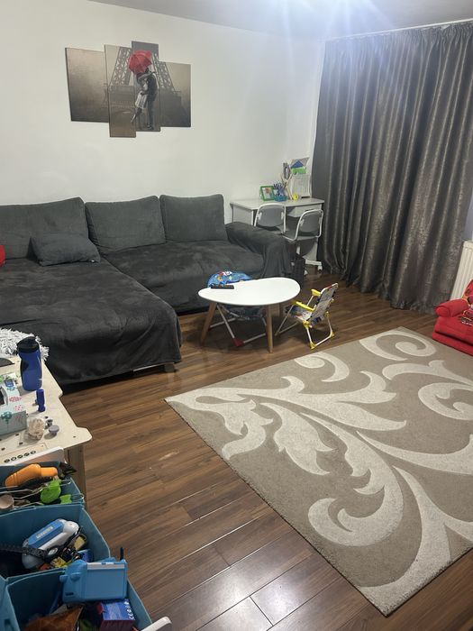 Apartament 3 camere etaj 1