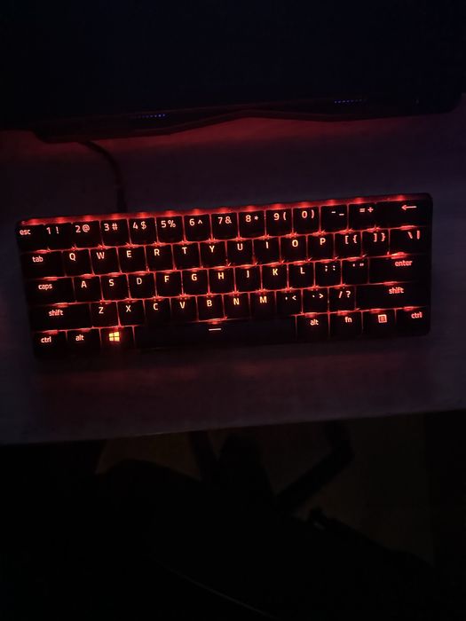 Tastatură gaming Razer Huntsman Mini – ca nouă.
