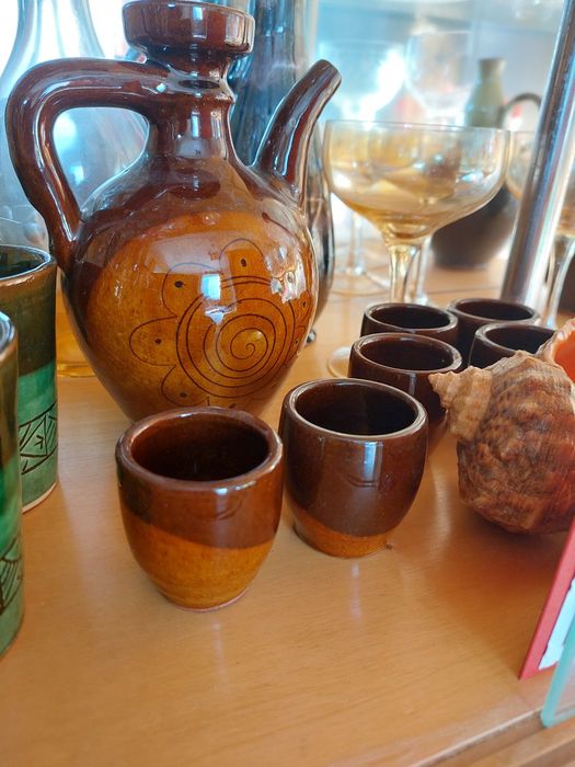 Кана и чаши за греяна ракия