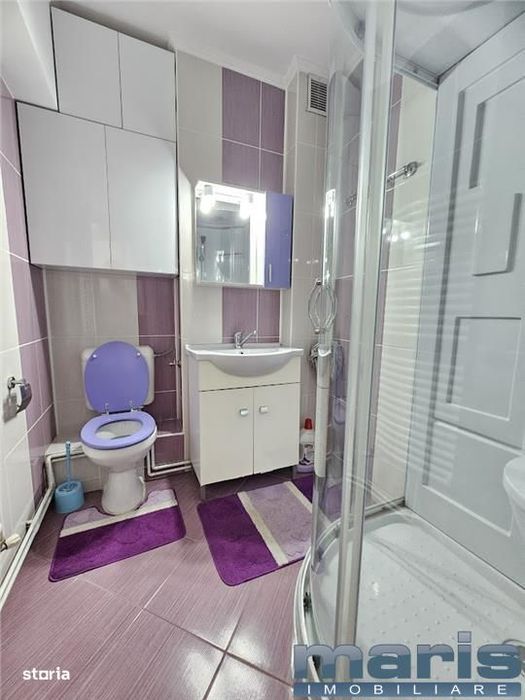 Inchiriere apartament 3 camere Tudor cu 2 bai amenajat.