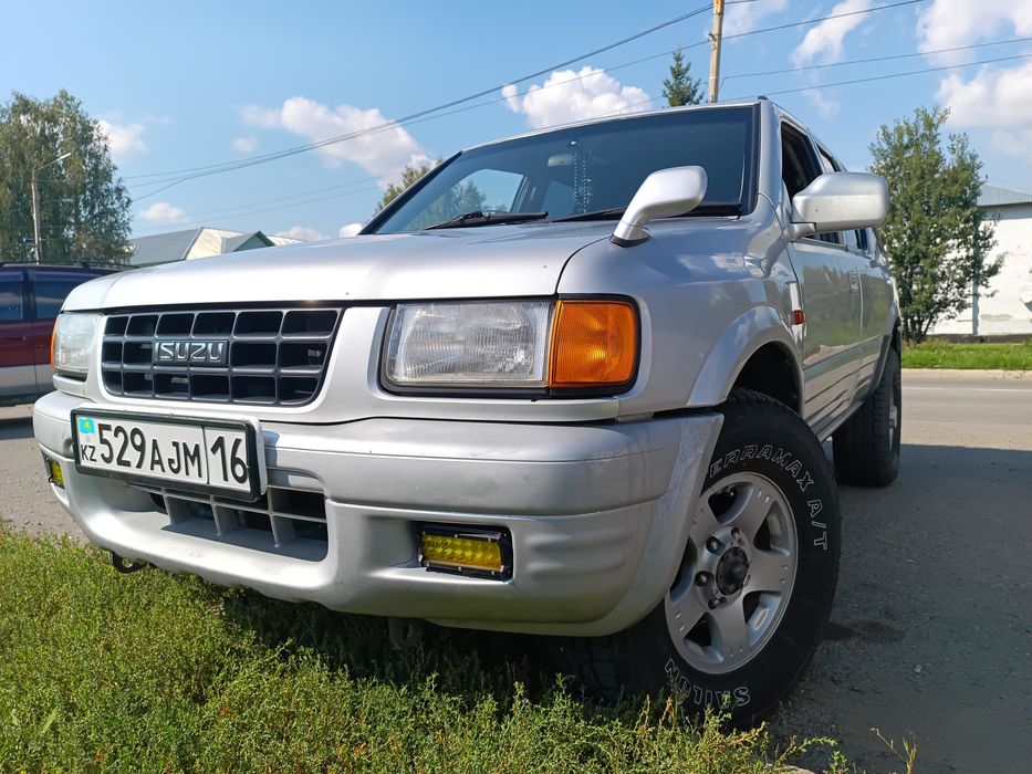 Продам Исузу Визард