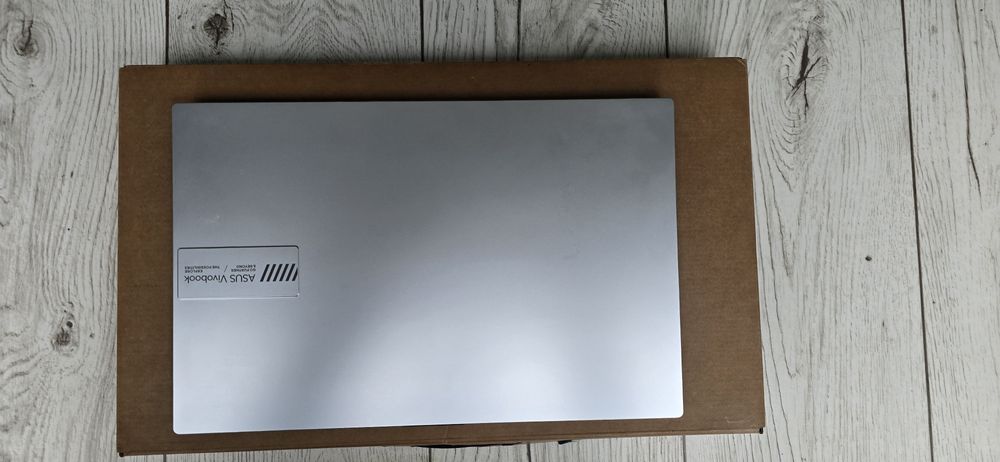 лабтоп  VivoBook