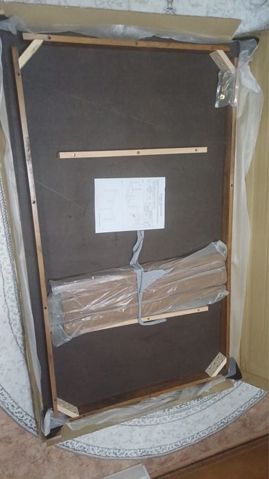 Новый деревянный стол